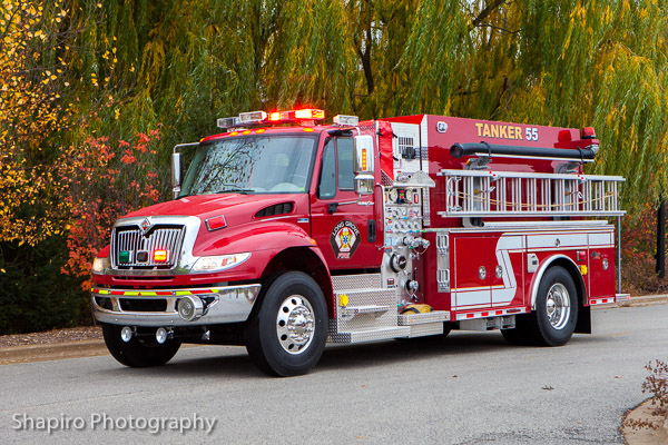 Long Grove FPD Tanker 55 new fire truck built by Alexis Fire Equipment Larry Shapiro photography shapirophotography.net